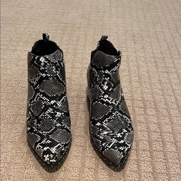 Bar III Women's Black and White Snake Print Ankle Boots - Picture 1 of 8